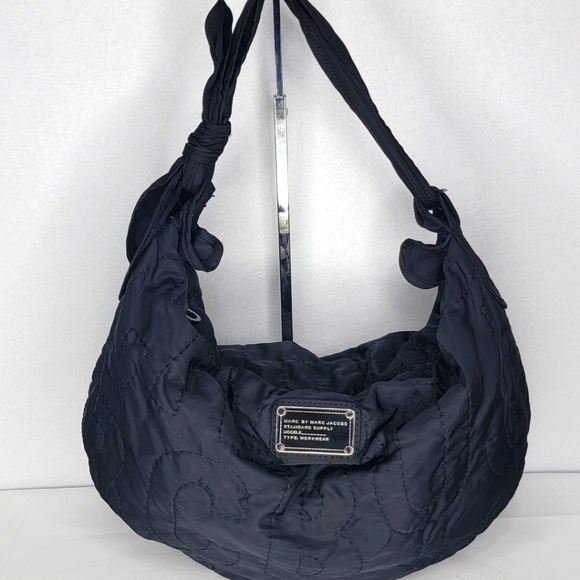 MARC by MARC JACOBS Nylon Quilted Hobo Shoulder Bag P130 - Picture 1 of 10